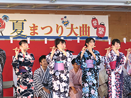 お祭りの写真