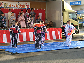 お祭りの写真