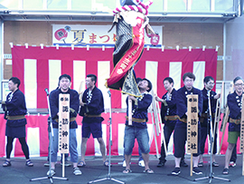 お祭りの写真
